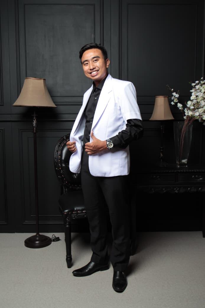 dr. Febri Sidiq Astharosa